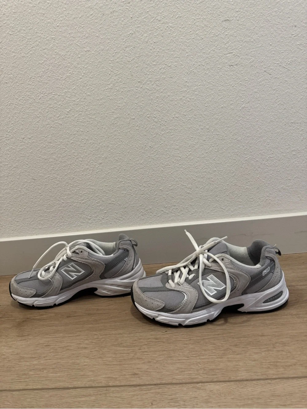 New Balance 530 Gray and White Sneakers